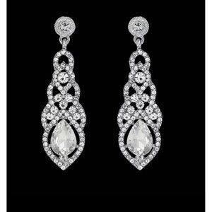 White crystal earrings , clear long silver bridal chandelier crystal earrings